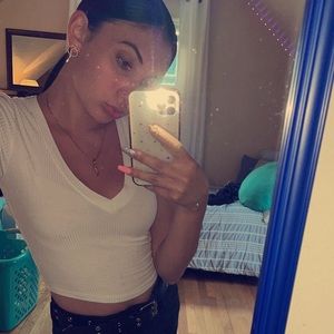 Meet your Posher, Gemma